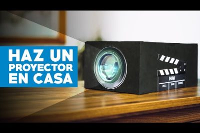 crea tu propio proyector casero con una caja de zapatos y un smartphone sin gastar mucho
