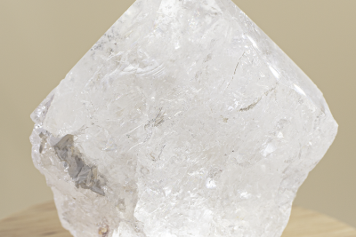 cuarzo gris el mineral mas versatil
